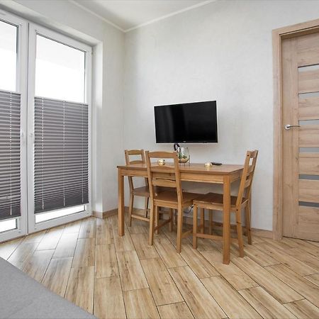 Urban Jungle - Vera Apartment 比亚韦斯托克 外观 照片