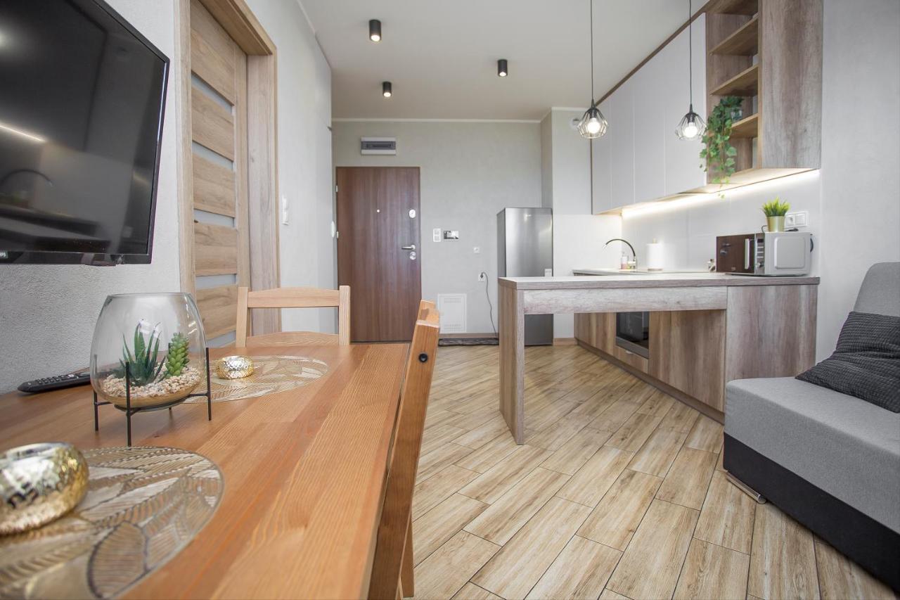 Urban Jungle - Vera Apartment 比亚韦斯托克 外观 照片
